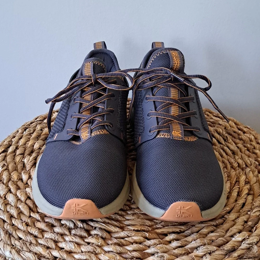 KURU Womens Atom Kurocloud Athletic/Training/Gym Smoke Grey Knit‎ Sneakers 9.5